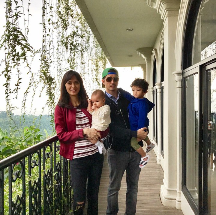 <p>Kompak selalu ya Fachri dan Renata! (Foto: Instagram/renata711)</p>