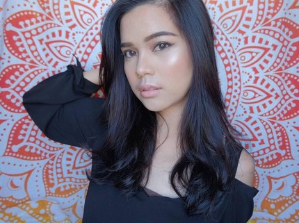 Sinta 'Keong Racun' Kini Tekuni Hobi Menjahit & Berencana Buka Clothing Line