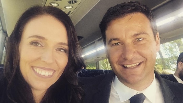 Jacinda Ardern dan Clarke Gayford