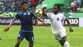 Arema FC Unggul 2-0 atas PSIS di Babak Pertama