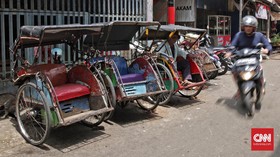 Hidupkan Becak, Sandi Belum Ajukan Revisi Perda Tibum
