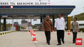 Jokowi Ingin Tarif Tol Turun untuk Kendaraan Logistik Saja