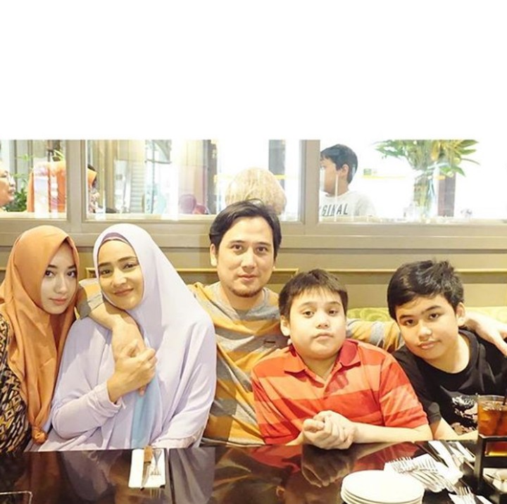 <p>Happy selalu ya Bunda Cindy dan keluarga... (Foto: Instagram Cindy Fatikasari)</p>