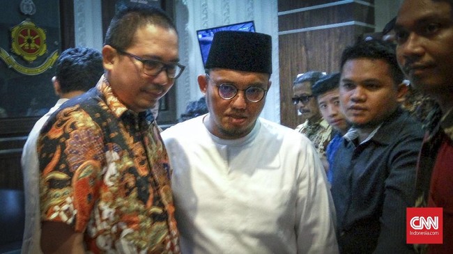 PAN mengklaim Ketua Pemuda Muhammadiyah Dahni Anzar siap melepas statusnya sebagai PNS demi memenangkan Prabowo-Sandi di Pilpres 2019.