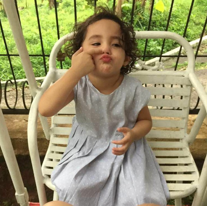 <p>Ih, usil banget ya gaya gadis cilik ini. Bikin gemas! (Foto: Instagram/ @arumi_arumi_94)  </p>