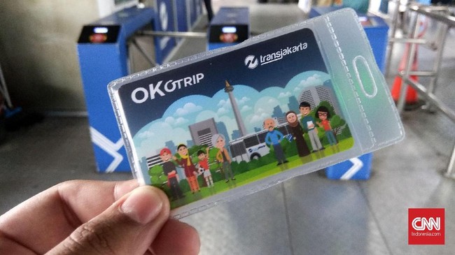 Janji kampanye Anies-Sandi soal ongkos OK Otrip Rp5.000 disebut menjadi salah satu faktor pelaksanaan program transportasi itu belum mencapai target.