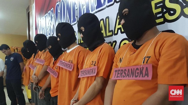 Ini adalah untuk kali pertama penangkapan pelaku supir angkutan daring yang melakukan pengantaran fiktif. Dalam sebulan, pelaku disebut mengantongi Rp50 juta.