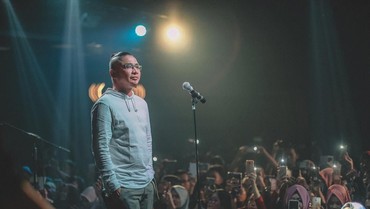img-title Tengah Hadapi Musibah, Pasha Ungu Ingat Ulang Tahun Onci