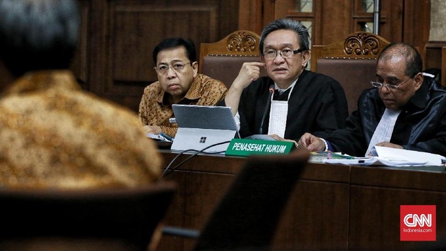 Dalam kesaksiannya dalam sidang korupsi e-KTP di Pengadilan Tipikor Jakarta, Direktur Java Trade Utama mengungkap istilah 'SN Group' dalam proyek e-KTP.