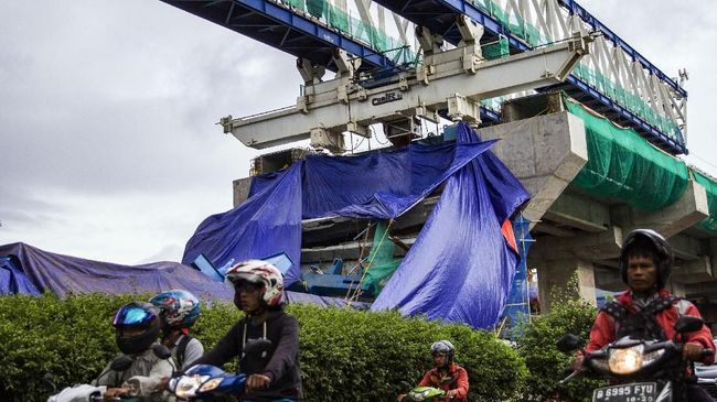 LRT Kayu Putih Roboh, Pemprov DKI Dinilai Bertanggung Jawab