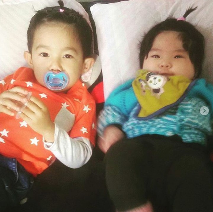 <div>Seharusnya siapa ya yang ngempeng? (Foto: Instagram @nonutilling)</div>