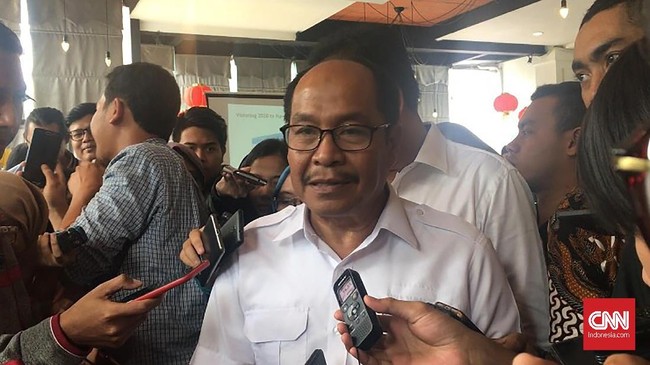 Manajemen Garuda Indonesia mengakui menambah dua anggota direksi. Namun, penunjukan dan perubahan jajaran direksi diklaim hak pemerintah.
