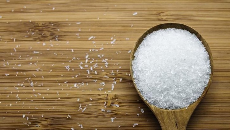 Monosodium glutamat (MSG) masih menjadi bumbu penyedap yang tersedia di dapur orang Indonesia. Bagi Bunda yang menggunakannya, berapa sih takaran konsumsinya?