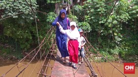 DKI dan Depok Cari Solusi Perbaikan Jembatan 'Indiana Jones'