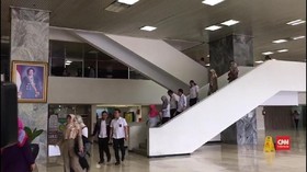 VIDEO: Gempa Guncang Jakarta, Wakil Ketua MPR Kira Stroke