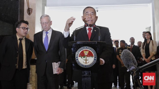 Menteri Pertahanan akan memanggil Panglima TNI dan Kepala Polri untuk membahas kesiapan pengamanan pemerintah jelang tahun politik.