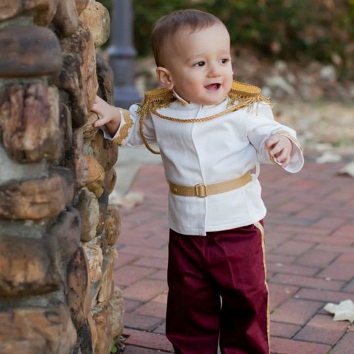 <p>Senyum Prince Charming benar-benar bikin meleleh. Setuju nggak, Bun? (Foto: Kristie Mills Photography/ Gaby Lopez via Babble)  </p>