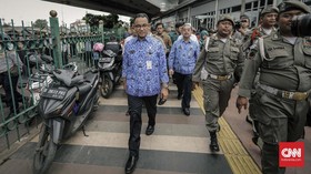 Ombudsman: Anies Tak Kompeten Tata Tanah Abang