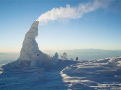 Langka! Gunung Berapi di Antartika Ini Muntahkan 80 Gram Emas per Hari