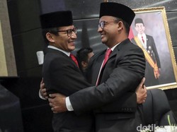 Reuni Singkat Anies-Sandi