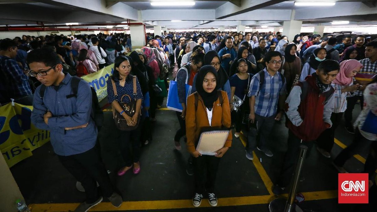 FOTO: Berburu Kerja di Jakarta