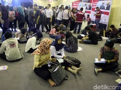 Siap-siap Banyak Saingan, 58 Juta Orang RI Bakal Berebut Pekerjaan!