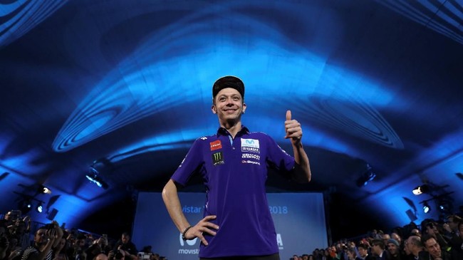 Pebalap veteran MotoGP Valentino Rossi memutuskan batal pensiun dan memperpanjang kontrak bersama Movistar Yamaha hingga 2020.