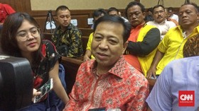 Cerita Setnov di Rutan: Cuci Piring dan Makan Mi Instan