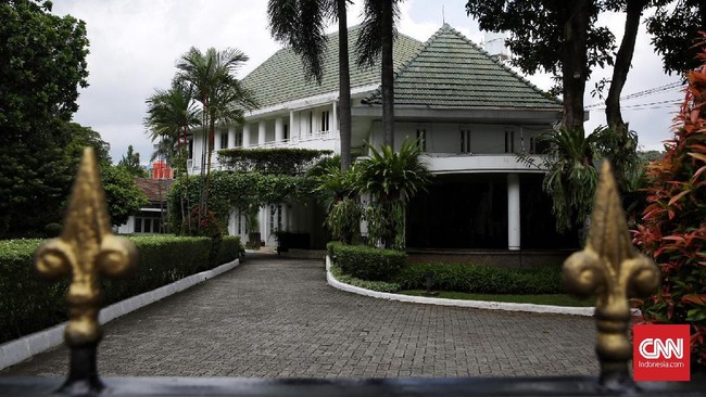 Pemprov DKI Jakarta menyatakan bahwa kerusakan berupa atap yang keropos serta perlu ada ruangan yang perlu dirapikan serta dicat ulang.