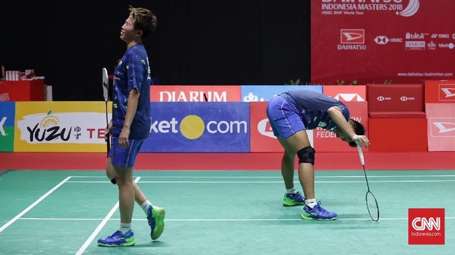 Ganda campuran Indonesia, Tontowi Ahmad/Liliyana Natsir menjadi runner up di Indonesia Masters 2018 usai kalah 14-21, 11-21 dari Zheng Siwei/Huang Yaqiong.