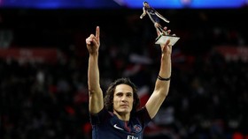 Cavani Lebih Efisien dari Ronaldo di Liga Champions