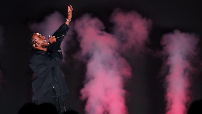 Kendrick Lamar menyatakan ia tak sedang mengerjakan album terbaru, namun menolak mengungkap lebih jauh.