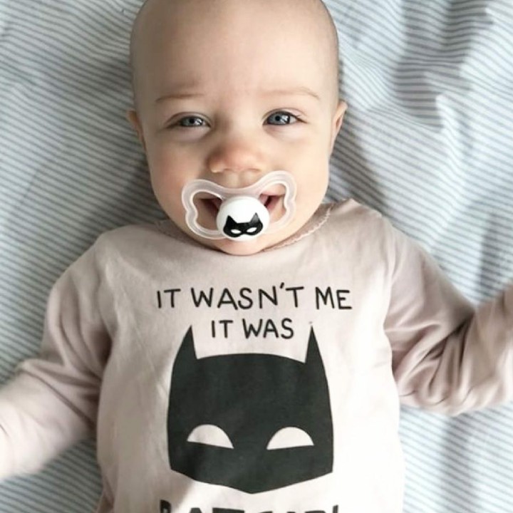 <p>Empeng dan bajunya matching abis. (Foto: Instagram/mambaby_nordic)</p>
