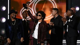 Bruno Mars Raih Song of the Year Grammy Awards 2018
