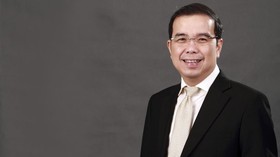 Christian Kartawijaya: Membaca Buku Demi Keseimbangan Hidup