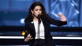 Allesia Cara Jadi Artis Pendatang Baru Terbaik Grammy 2018