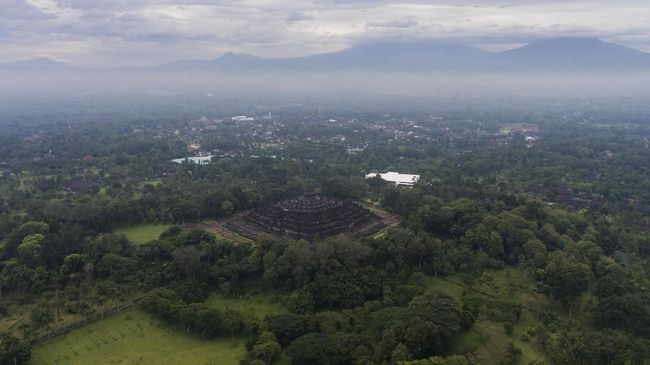 Sebelum kurasi, Kementerian Pariwisata mendata 3.000 festival wisata. Kurasi dilakukan demi fokus mempromosikan festival yang paling banyak dikunjungi.