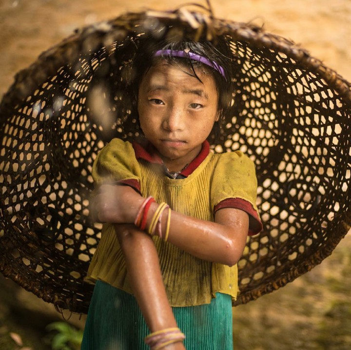<p>Mau sih difoto, tapi anak yang satu ini kayaknya malu-malu ya. He-he-he. (Foto: Instagram/renan_ozturk)</p>