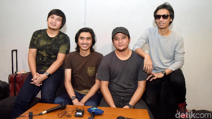wahhh ,Sheila On 7 ngeluarin lagu baru!!!