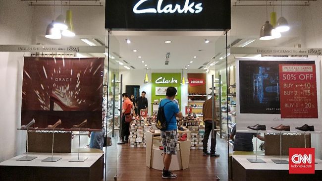 absolutte forslag Afgift Tutup Lapak, Sepatu Clarks Banting Harga jadi Rp350 Ribu