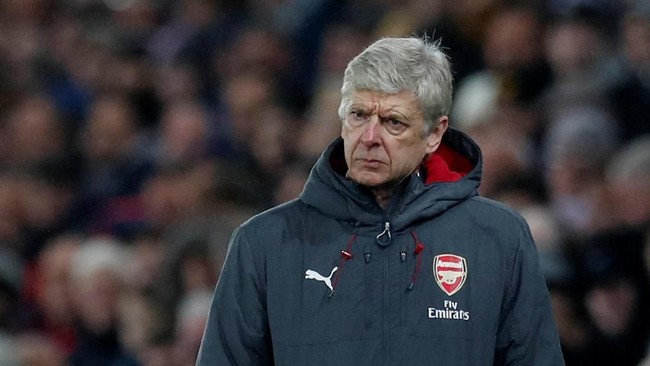 Manajer Arsenal Arsene Wenger mengakui sulit bagi The Gunners untuk finis di posisi empat besar usai dikalahkan Brighton Albion, Minggu(4/3).