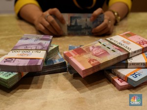 Nasihat Ahli Keuangan: Jangan Timbun Uang di Rekening Nasihat Ahli Keuangan: Jangan Timbun Uang di Rekening