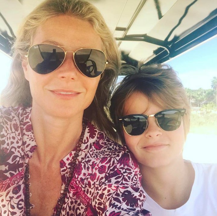 <p>Bersama putranya Moses nih, Bun. Dulu saat melahirkan Moses, Gwyneth sempat dikabarkan mengalami post partum depression (PPD). (Foto: Instagram @gwynethpaltrow)</p>