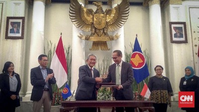 Menlu RI Retno Marsudi mengharapkan ASEAN bisa meredam konflik lewat badan rekonsiliasi AIPR