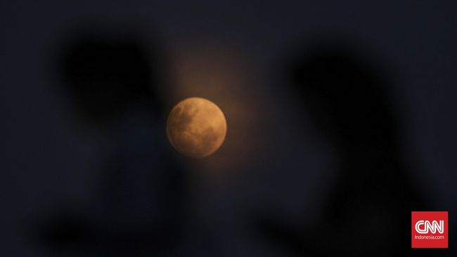 Fenomena Langka Blue Moon Malam Ini Terjadi Kembali 2024