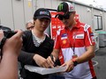 Tampil Buruk di MotoGP 2018, Lorenzo Dikasihani Rossi