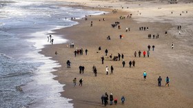 Pantai di Belanda Gelar Pesta Sepanjang Tahun