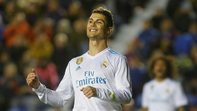 Penyerang Real Madrid, Cristiano Ronaldo mengatakan laga Los Blancos melawan PSG di Liga Champions akan tentukan nasib timnya sepanjang musim.