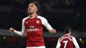 Wenger Berharap Koneksi Mikhi-Auba di Derby London Utara