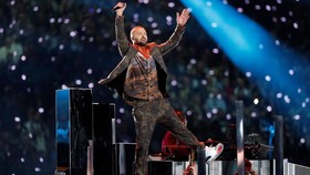 Justin Timberlake Setop Konser Demi Umumkan Kehamilan Fan